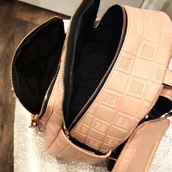 Steve Madden Balma Logo Zipper Backpack- Blush main image 4